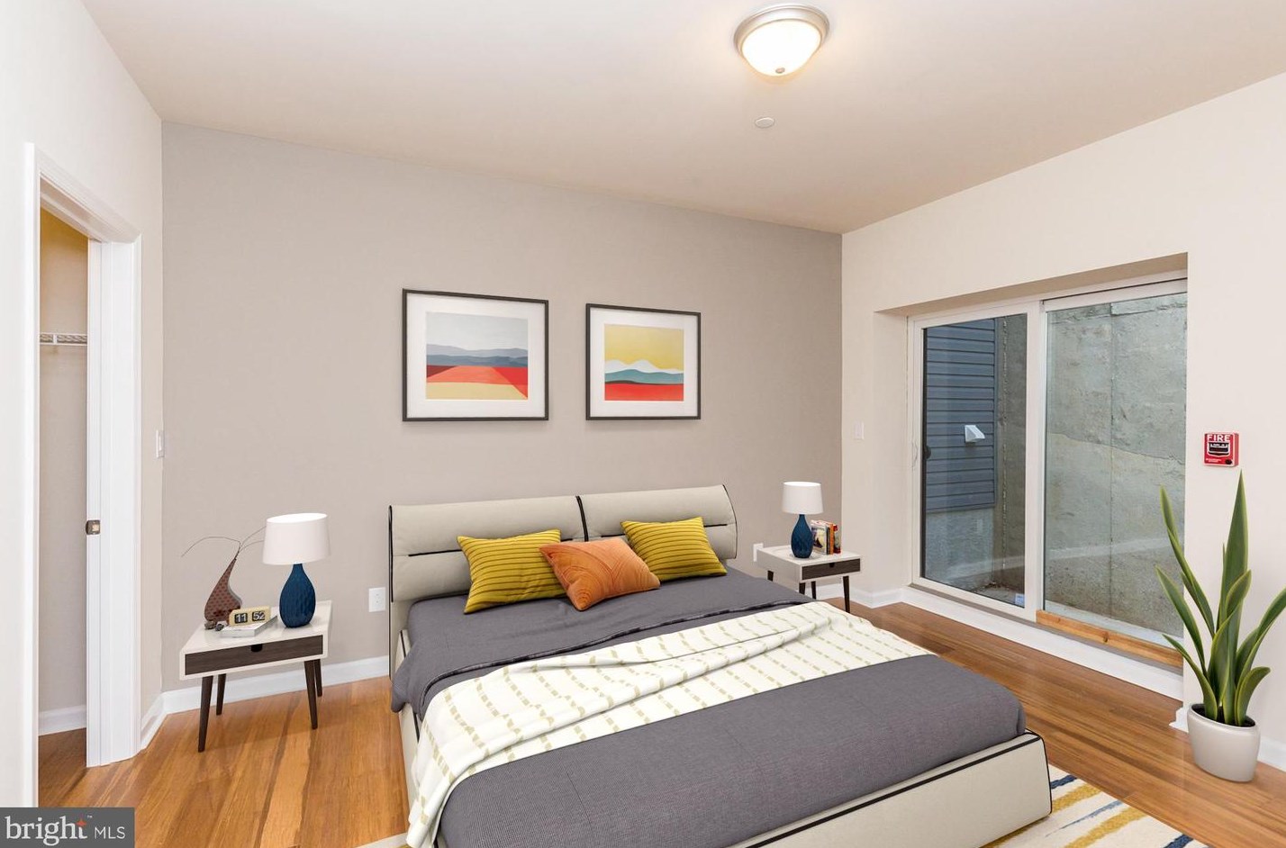 2418 Frankford Ave #2, Philadelphia, PA 19125
