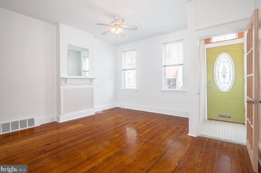 2214 Latona St, Philadelphia, PA 19146