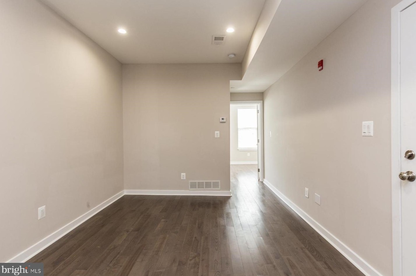 237 S 45th St #2, Philadelphia, PA 19104