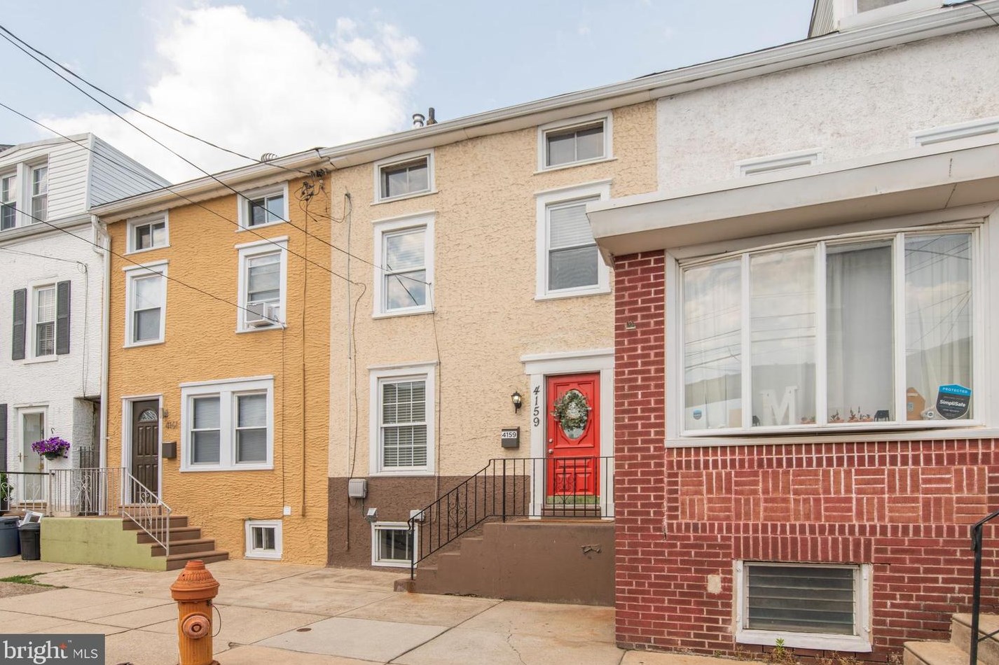 4159 Apple St, Philadelphia, PA 19127-1617