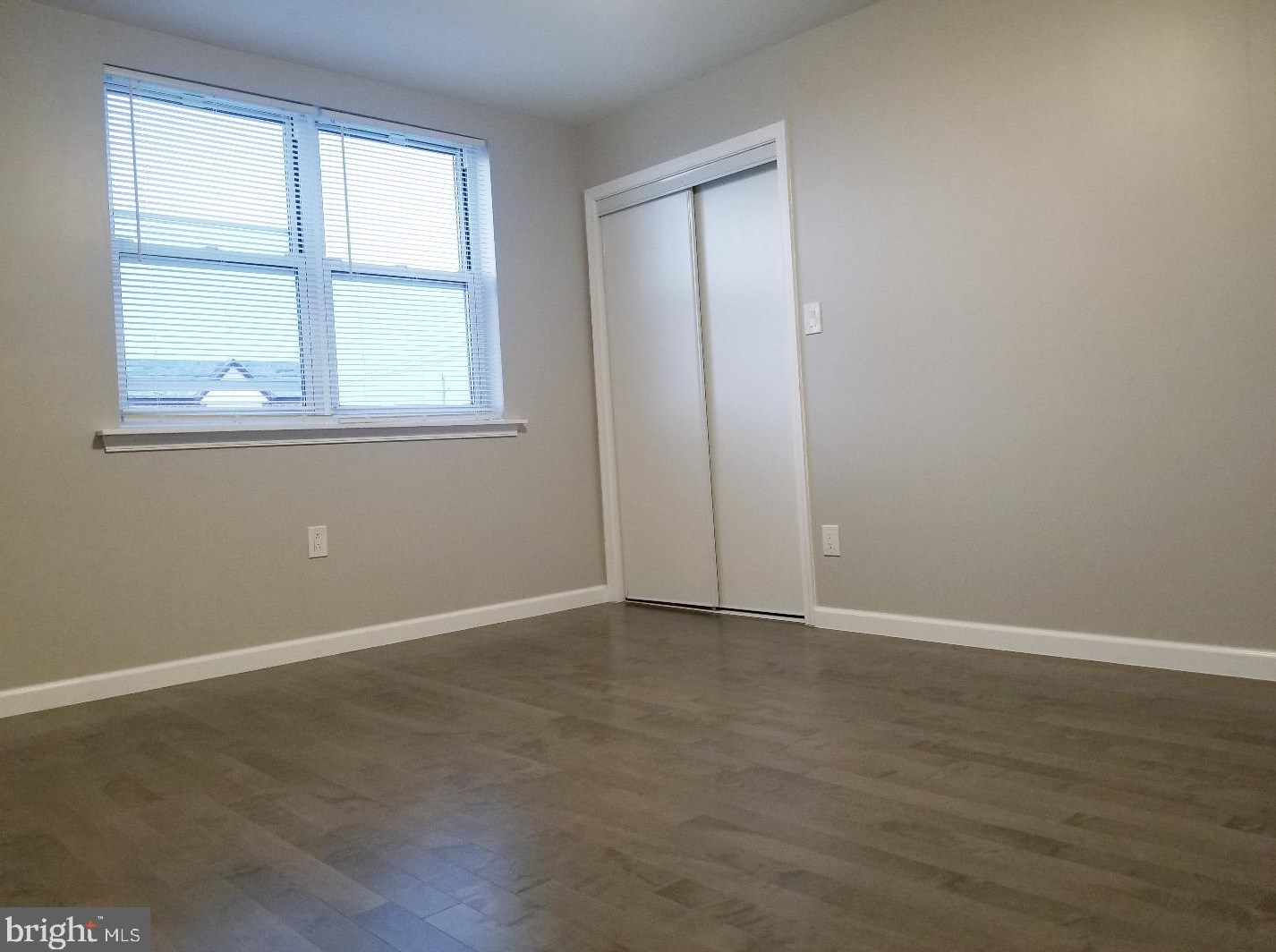 2005 Etting St, Philadelphia PA  19145-2509 exterior