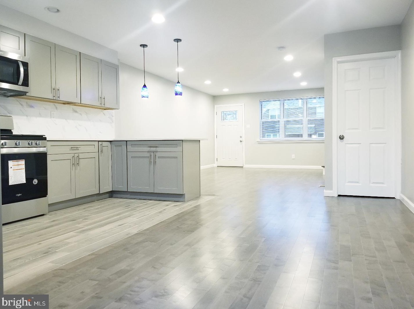 2005 Etting St, Philadelphia PA  19145-2509 exterior