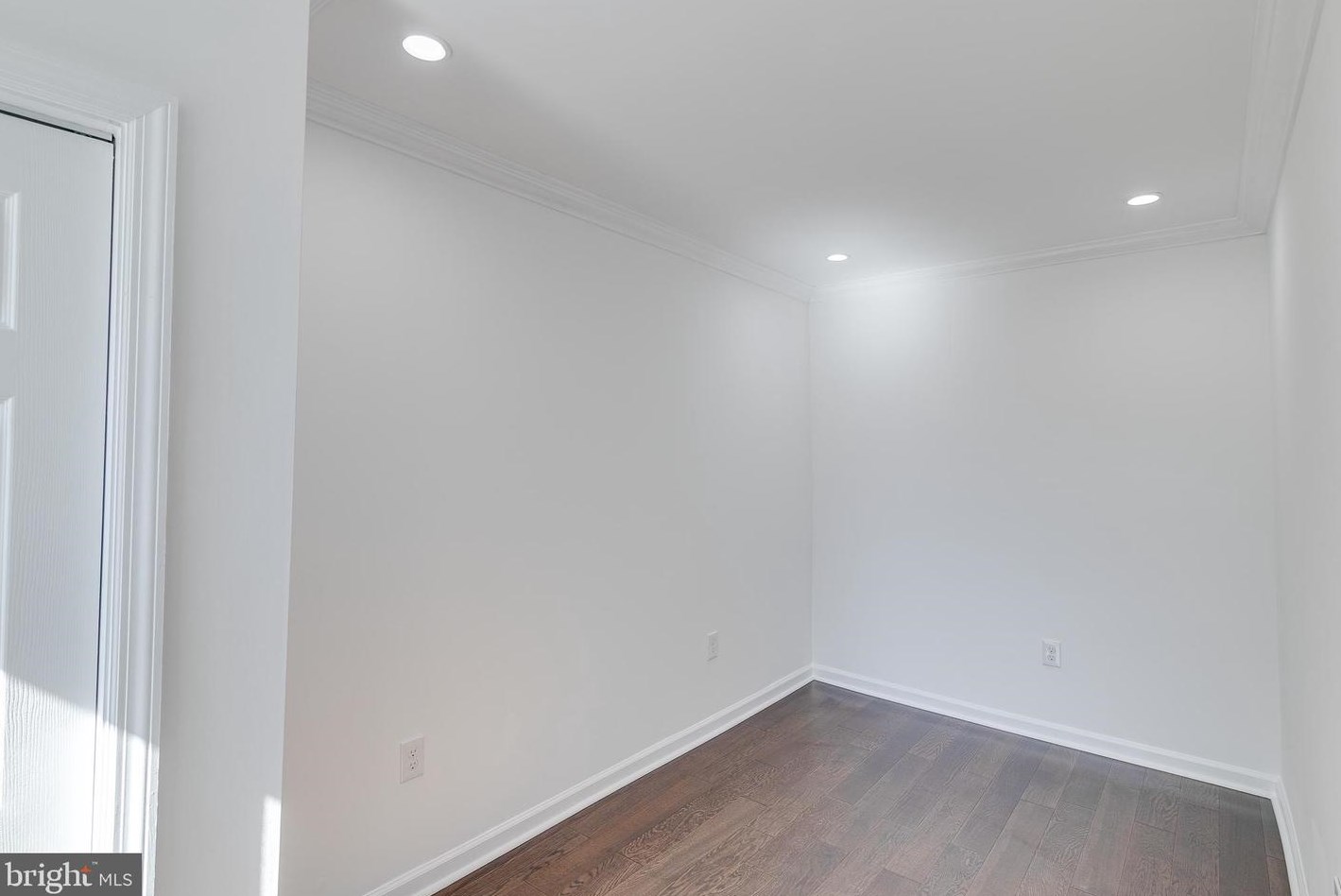 1321 Myrtlewood St, Philadelphia PA  19146-3604 exterior