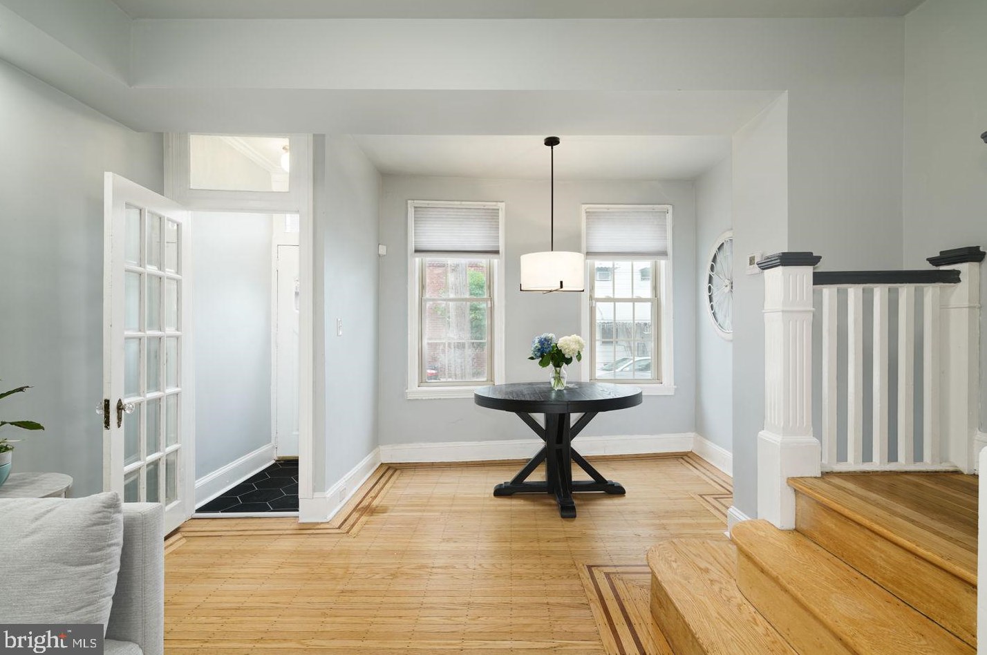 226 Tasker St, Philadelphia PA  19148-1325 exterior