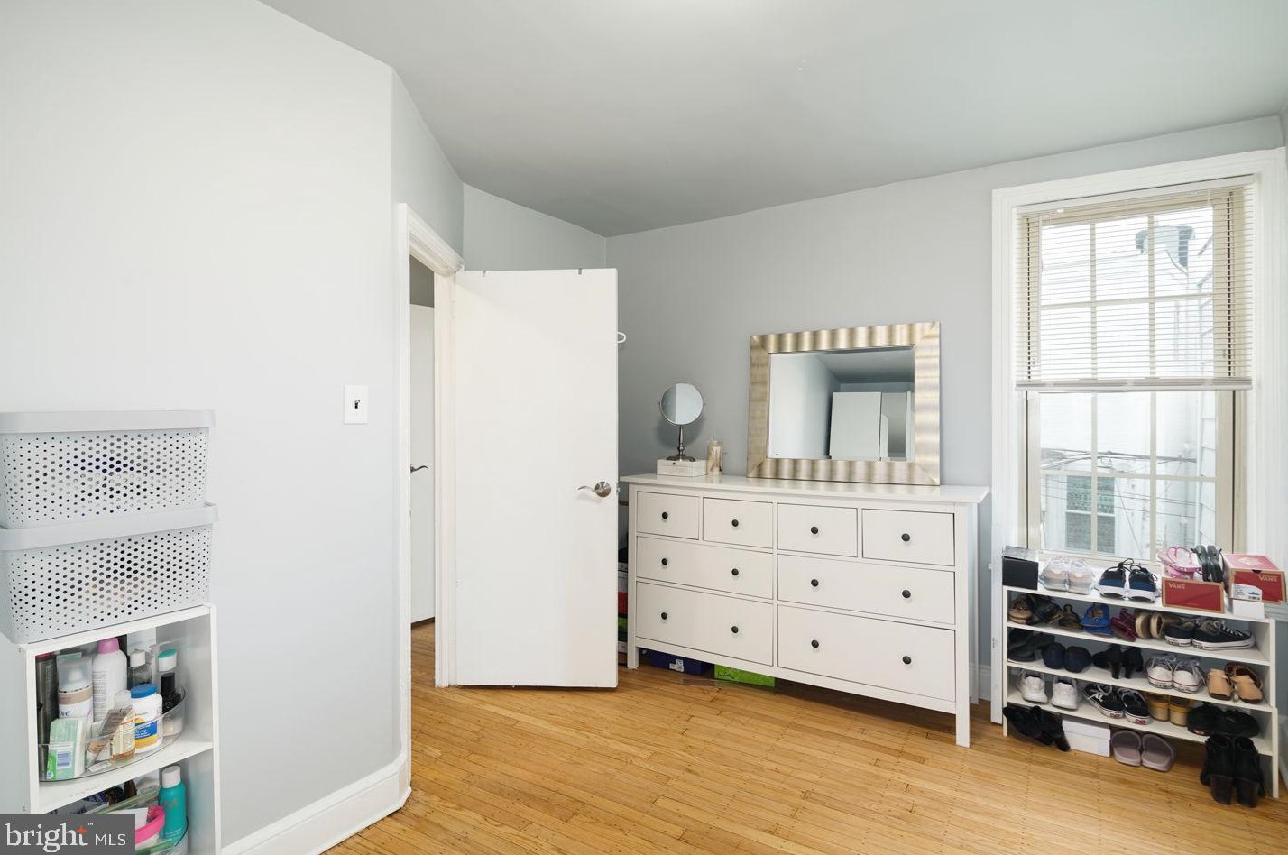 226 Tasker St, Philadelphia PA  19148-1325 exterior