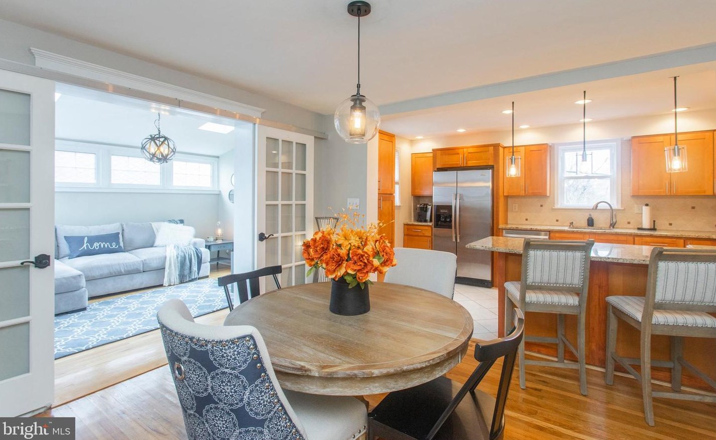 558 Overlook Rd, Philadelphia PA 19128-2408 exterior