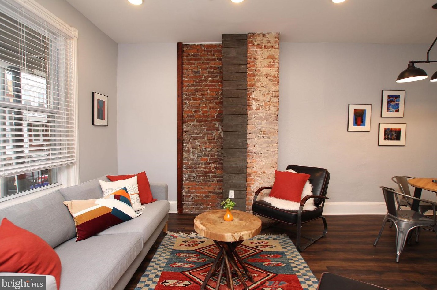 5627 Pemberton St, Philadelphia, PA 19143-2419