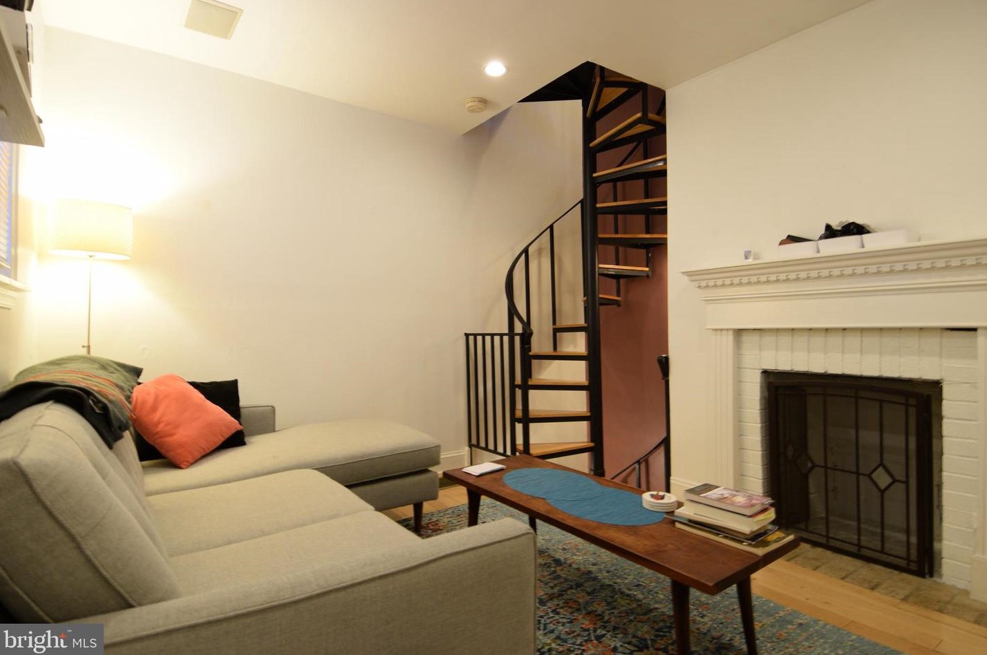 506 Clymer St # A, Philadelphia, PA
