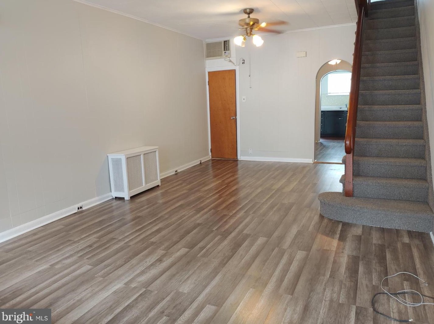 1844 Gladstone St, Philadelphia, PA 19145
