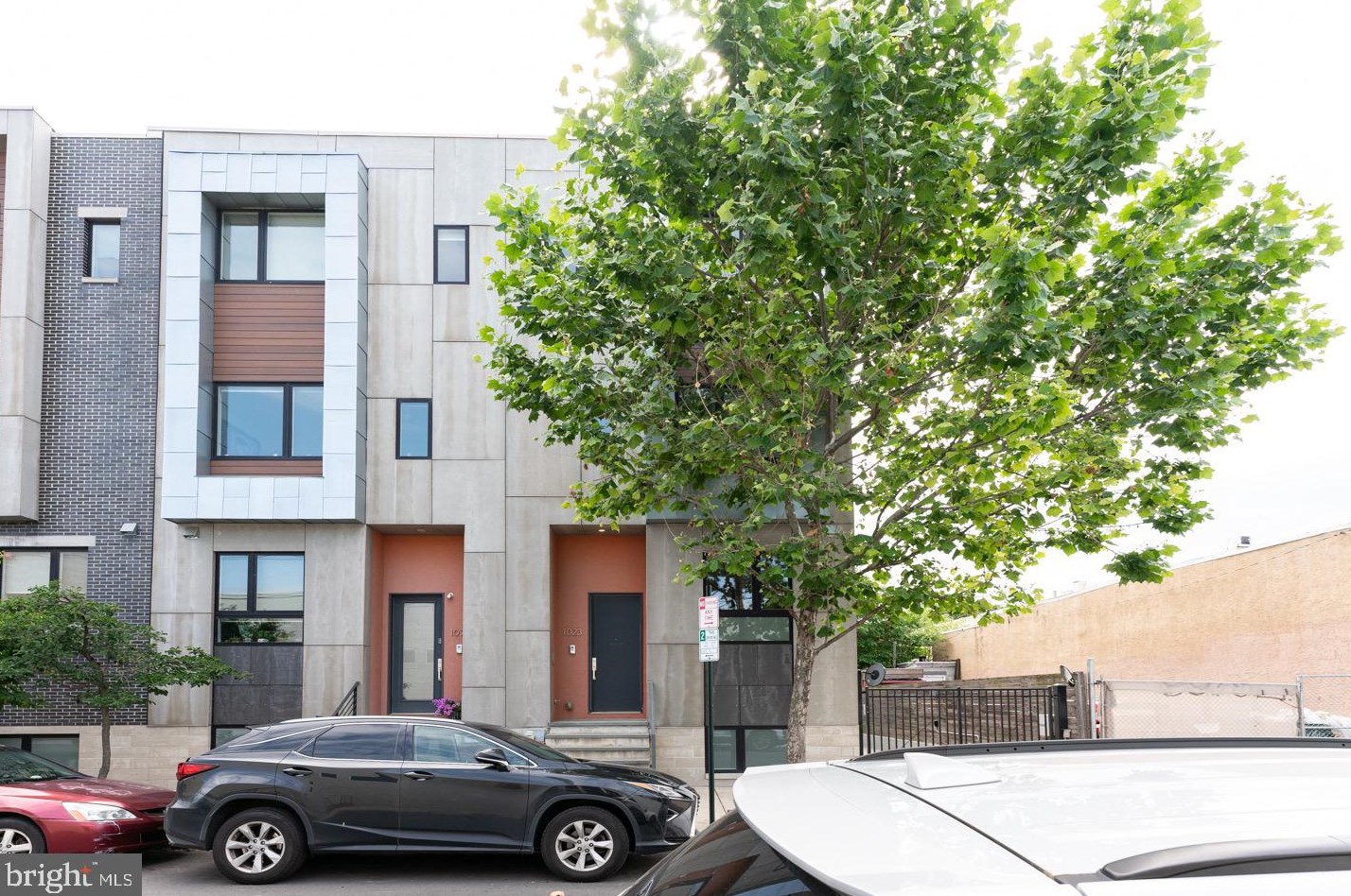 1023 S 17th St, Philadelphia, PA 19146