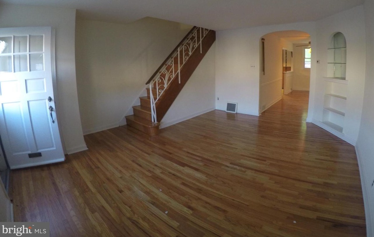 6552 Cottage St, Philadelphia PA  19135-2711 exterior