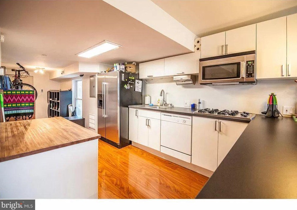 1945 Nicholas St #3, Philadelphia, PA 19121