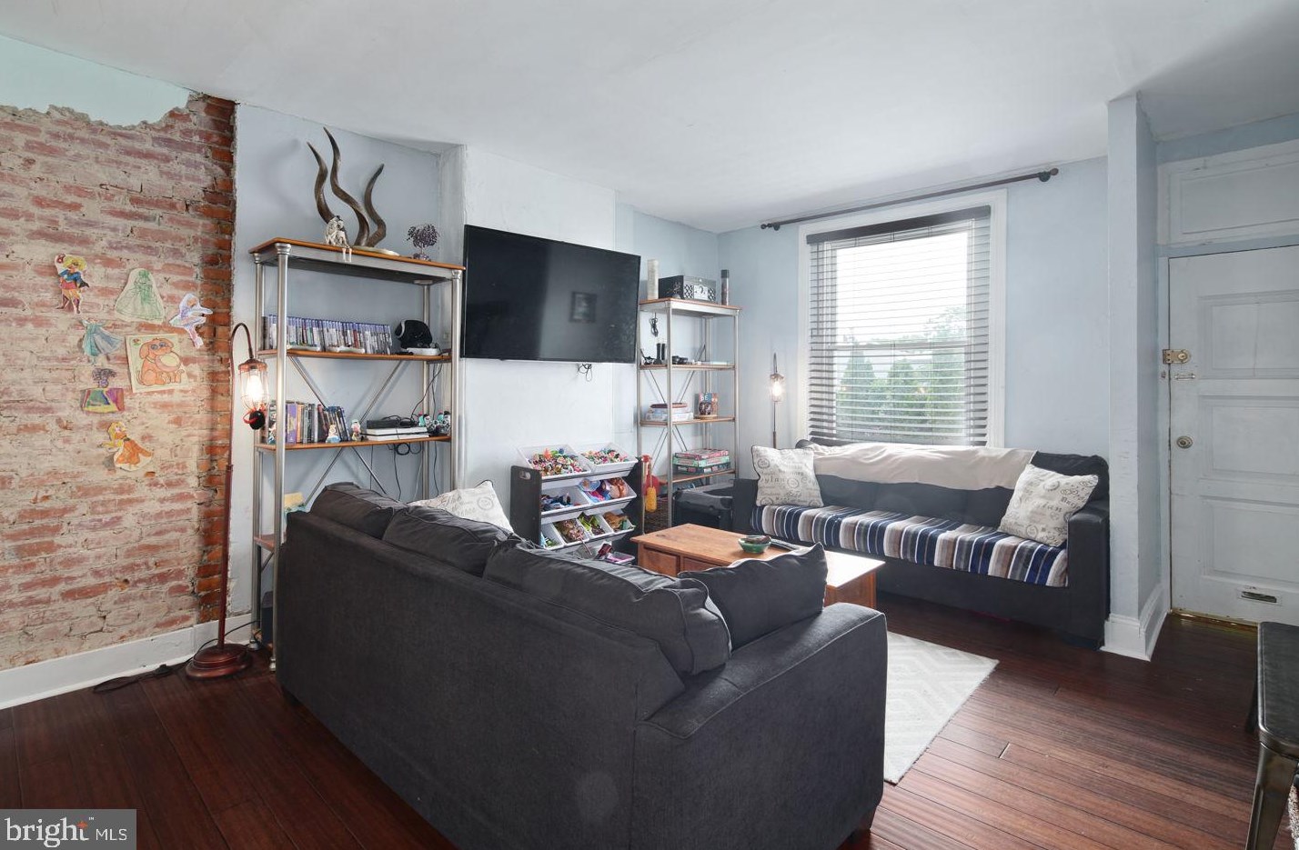 3885 Manor St, Philadelphia PA  19128-5207 exterior