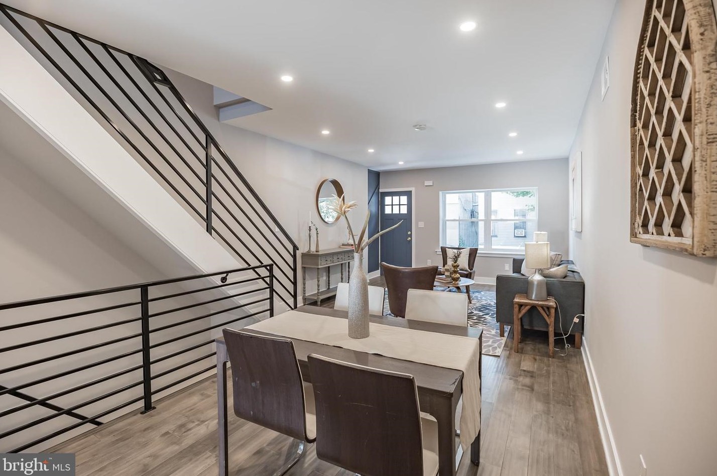 1230 Tasker St, Philadelphia PA  19148-1031 exterior