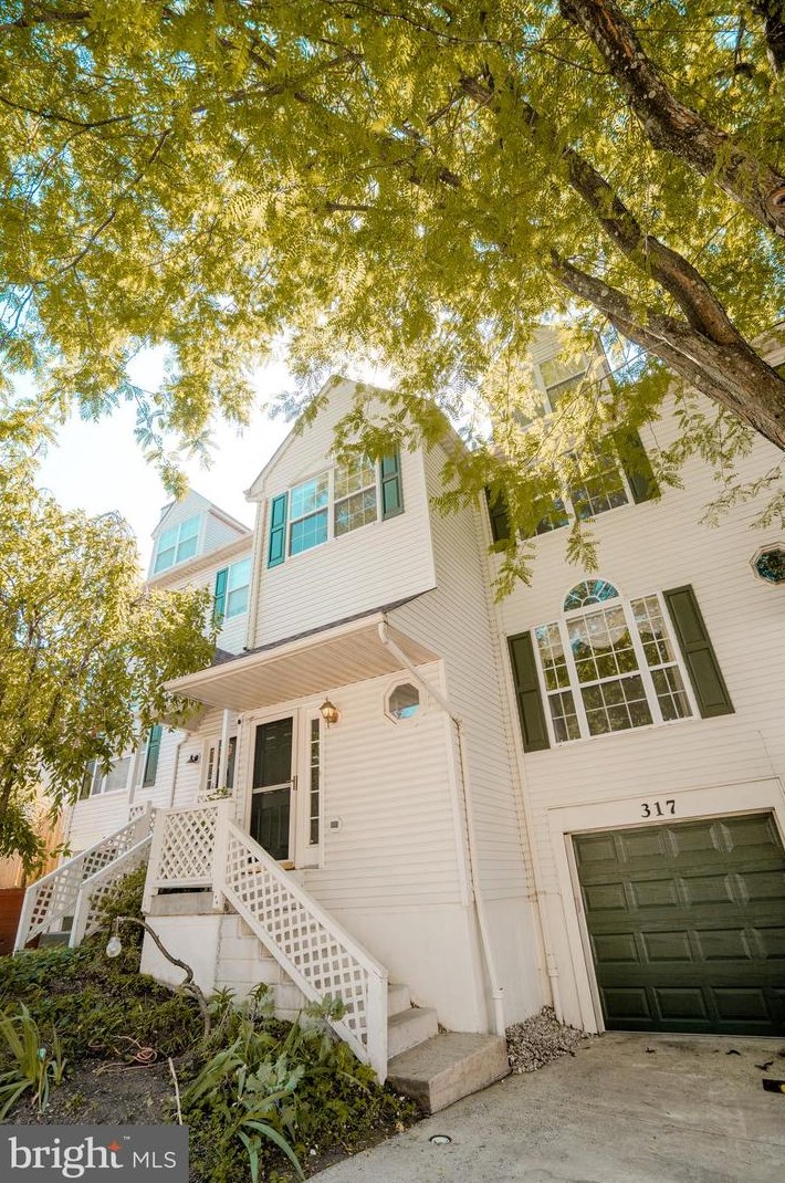 317 Parker Ave, Philadelphia, PA 19128-4446