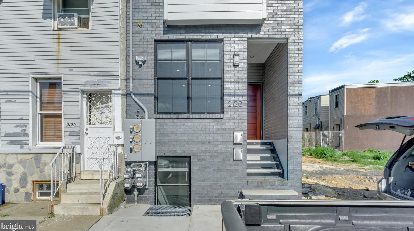 2122 N Marshall St, Philadelphia, PA 19122