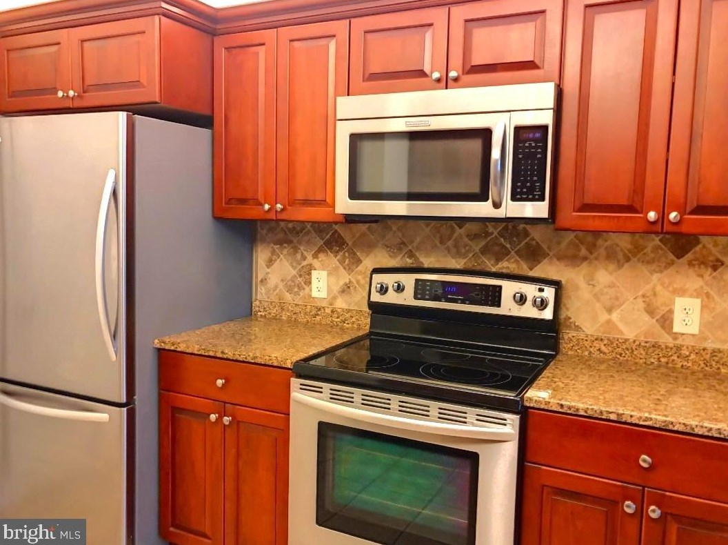 1600 Arch St #1814, Philadelphia, PA 19103