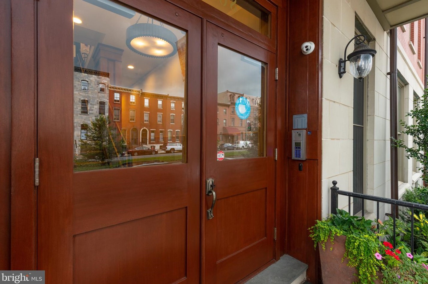 1904 Spring Garden St, Philadelphia PA  19130-4119 exterior