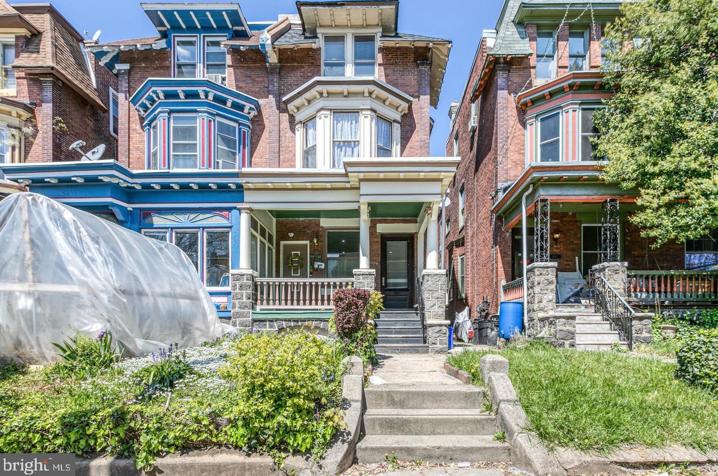 5009 Catharine St #1, Philadelphia, PA 19143