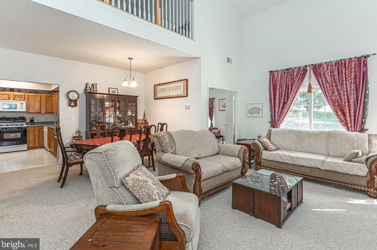 524 Penny Ln, Philadelphia, PA