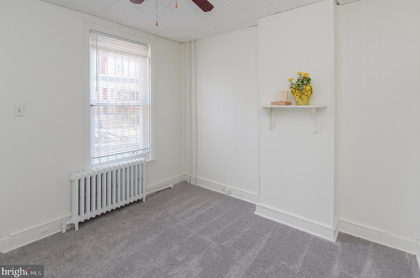 436 Budd St, Philadelphia PA  19104-2245 exterior