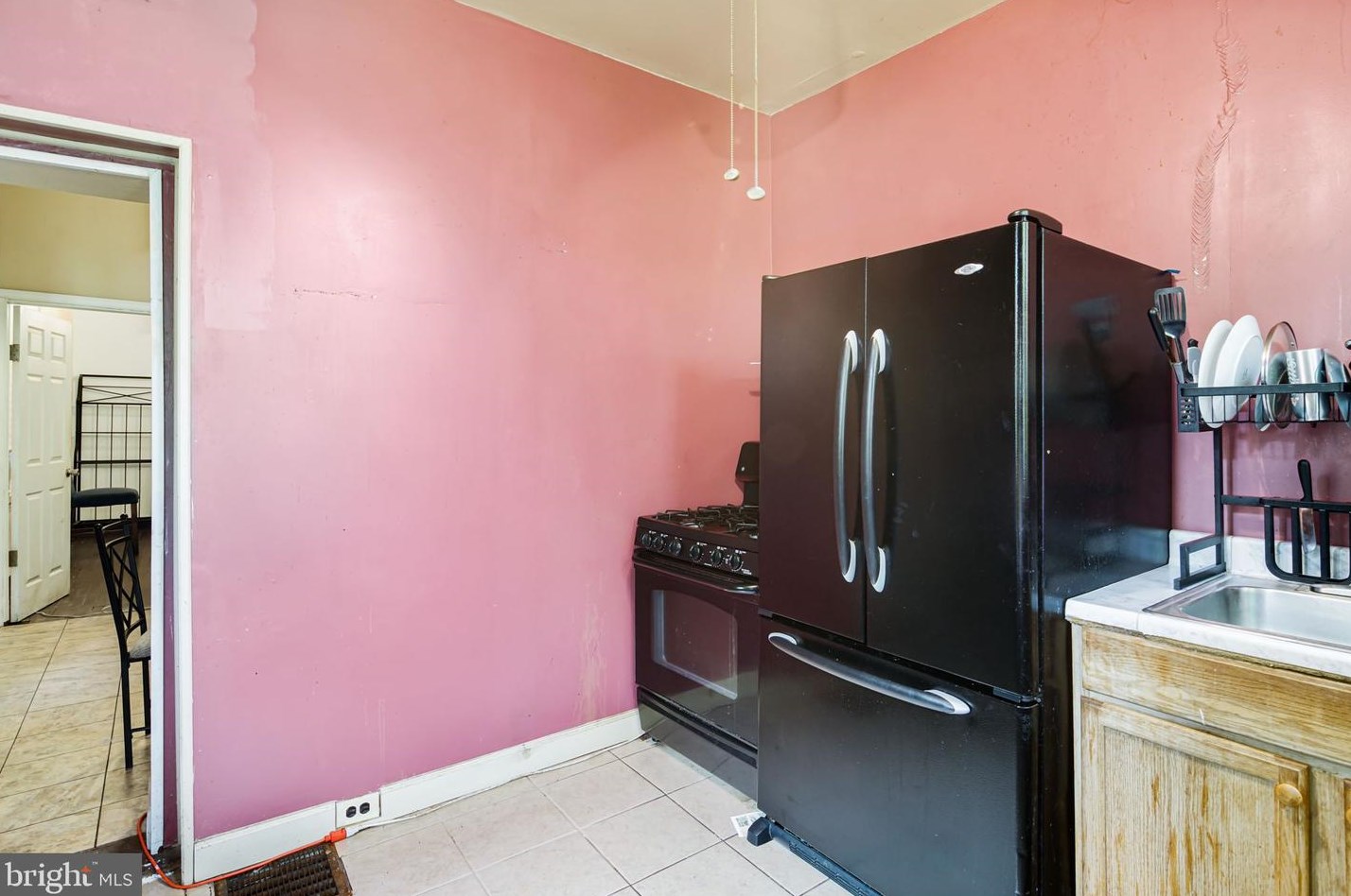 2413 Hagert St, Philadelphia PA  19132-4230 exterior