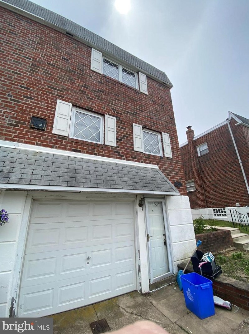 113 Meadow Ln, Philadelphia, PA 19154-4307