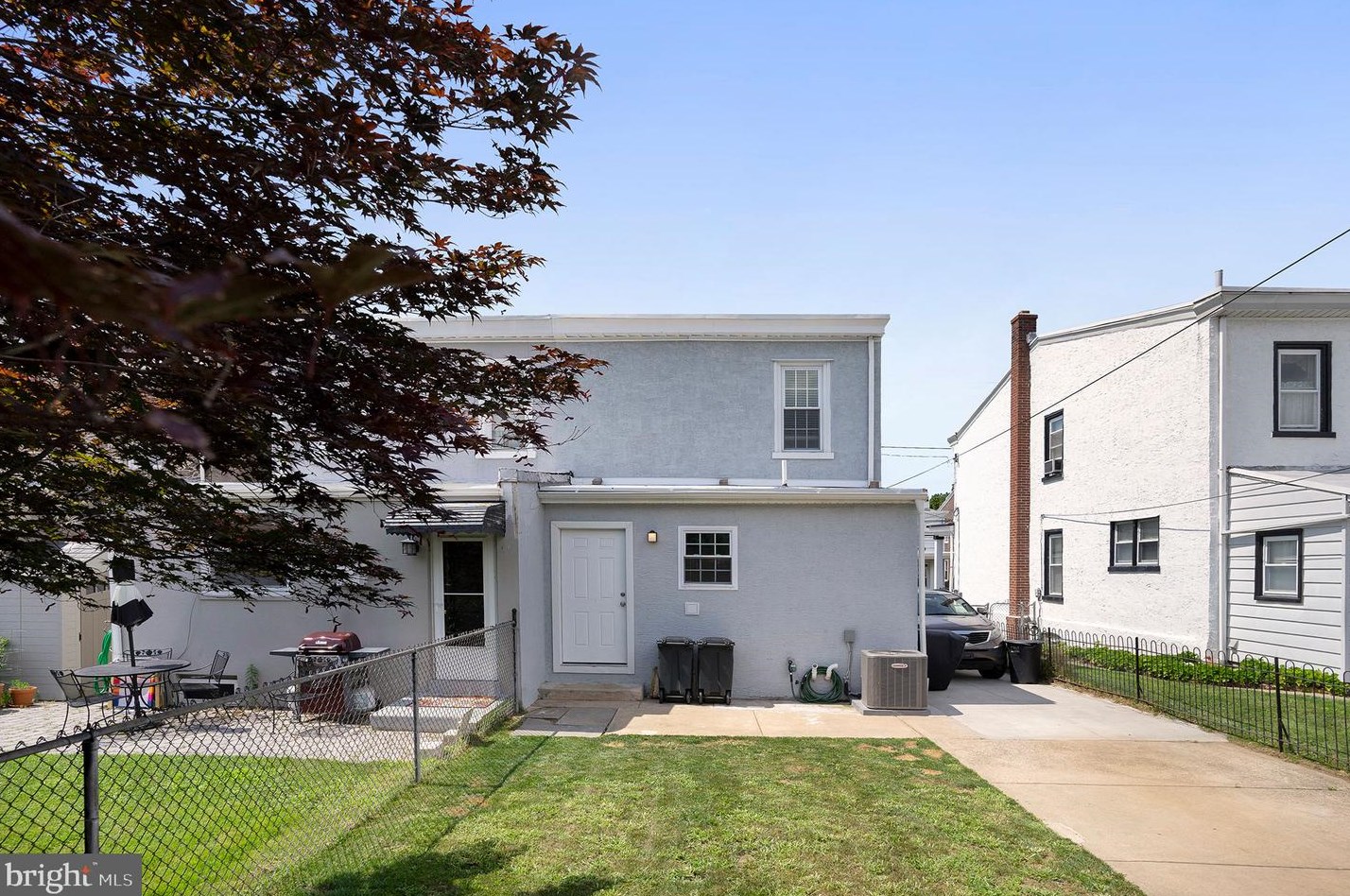 453 Leverington Ave, Philadelphia PA  19128-3315 exterior