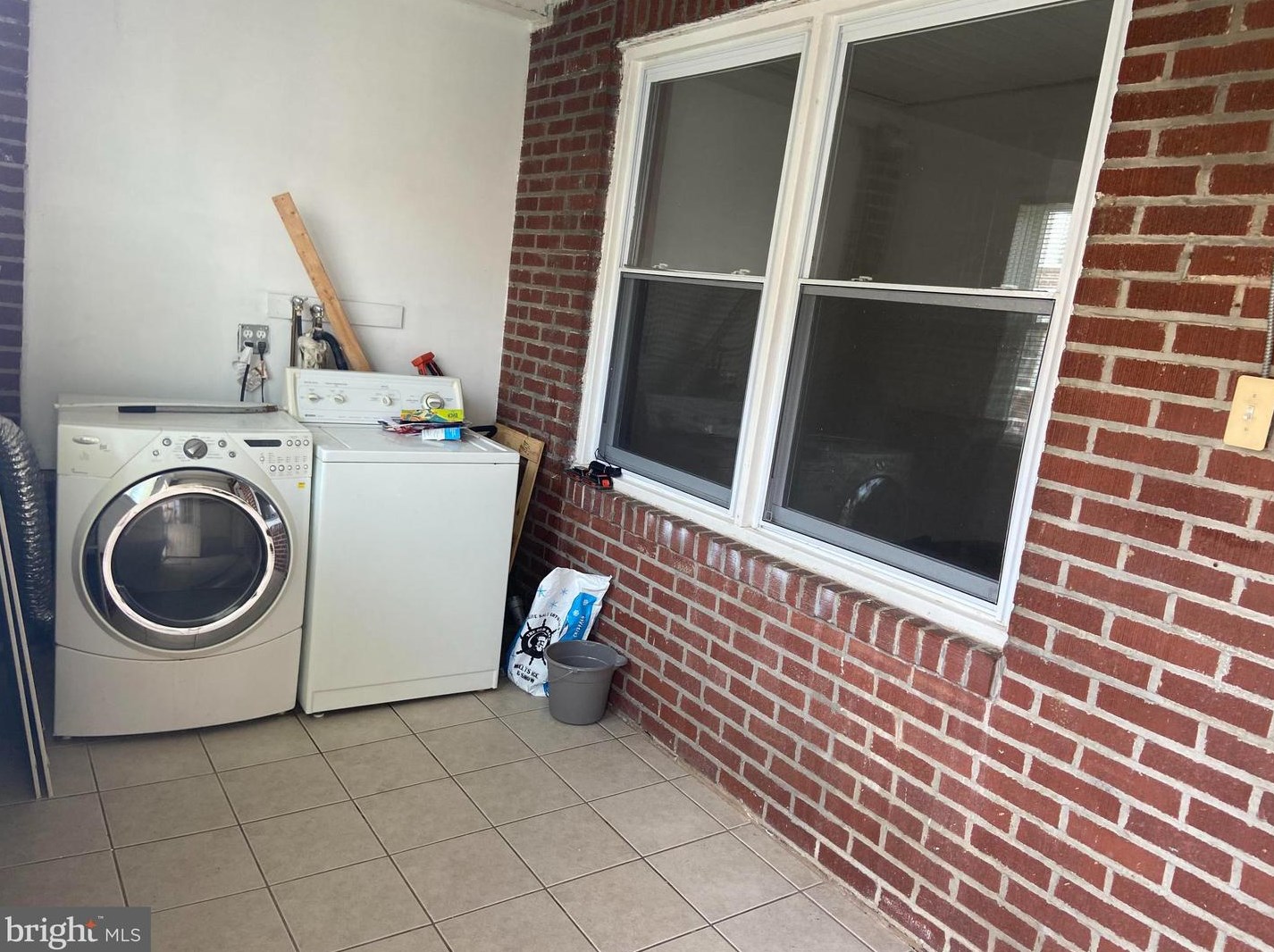 4628 Boudinot St, Philadelphia, PA 19120-4521