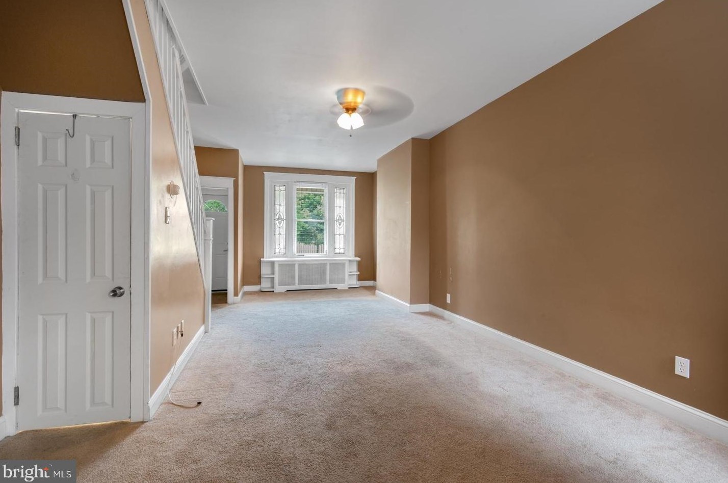 2934 Cedar St, Philadelphia, PA 19134