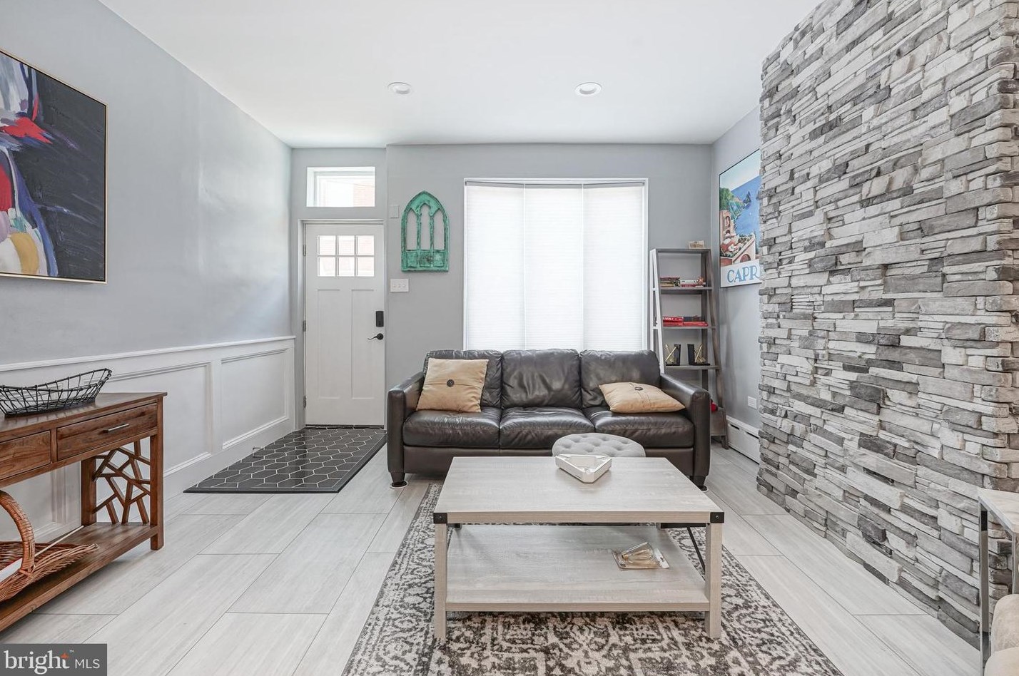 1221 Fitzgerald St, Philadelphia PA  19148-3515 exterior