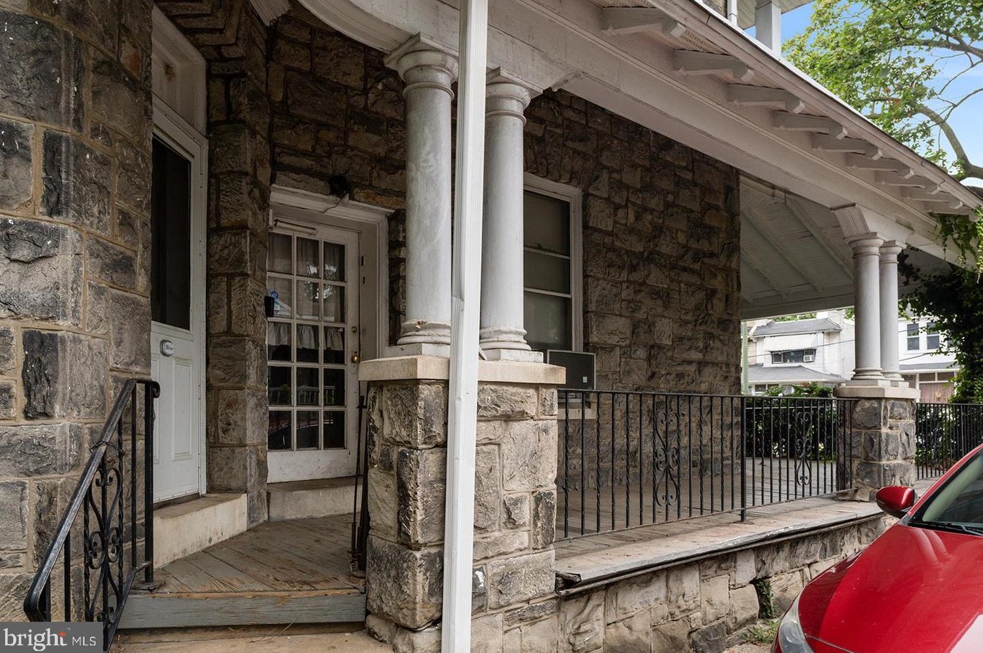 1306 Arrott St, Philadelphia, PA 19124-3210