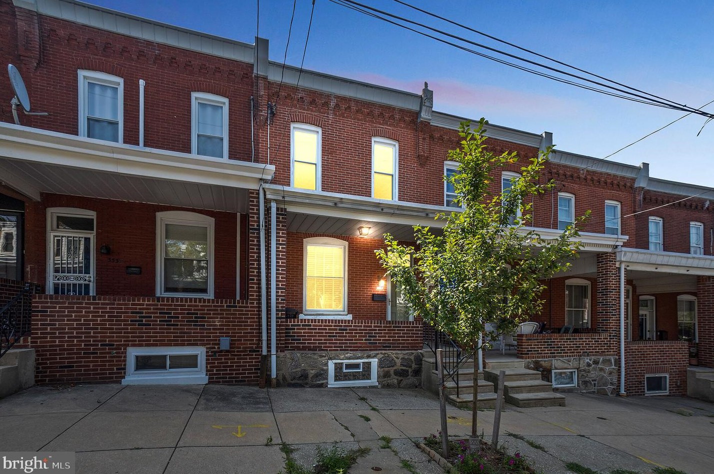 3534 New Queen St, Philadelphia, PA 19129-1635
