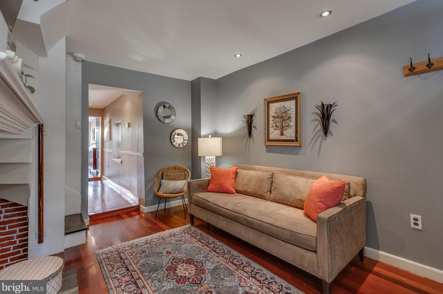 1121 Moyamensing Ave, Philadelphia PA  19147-5328 exterior