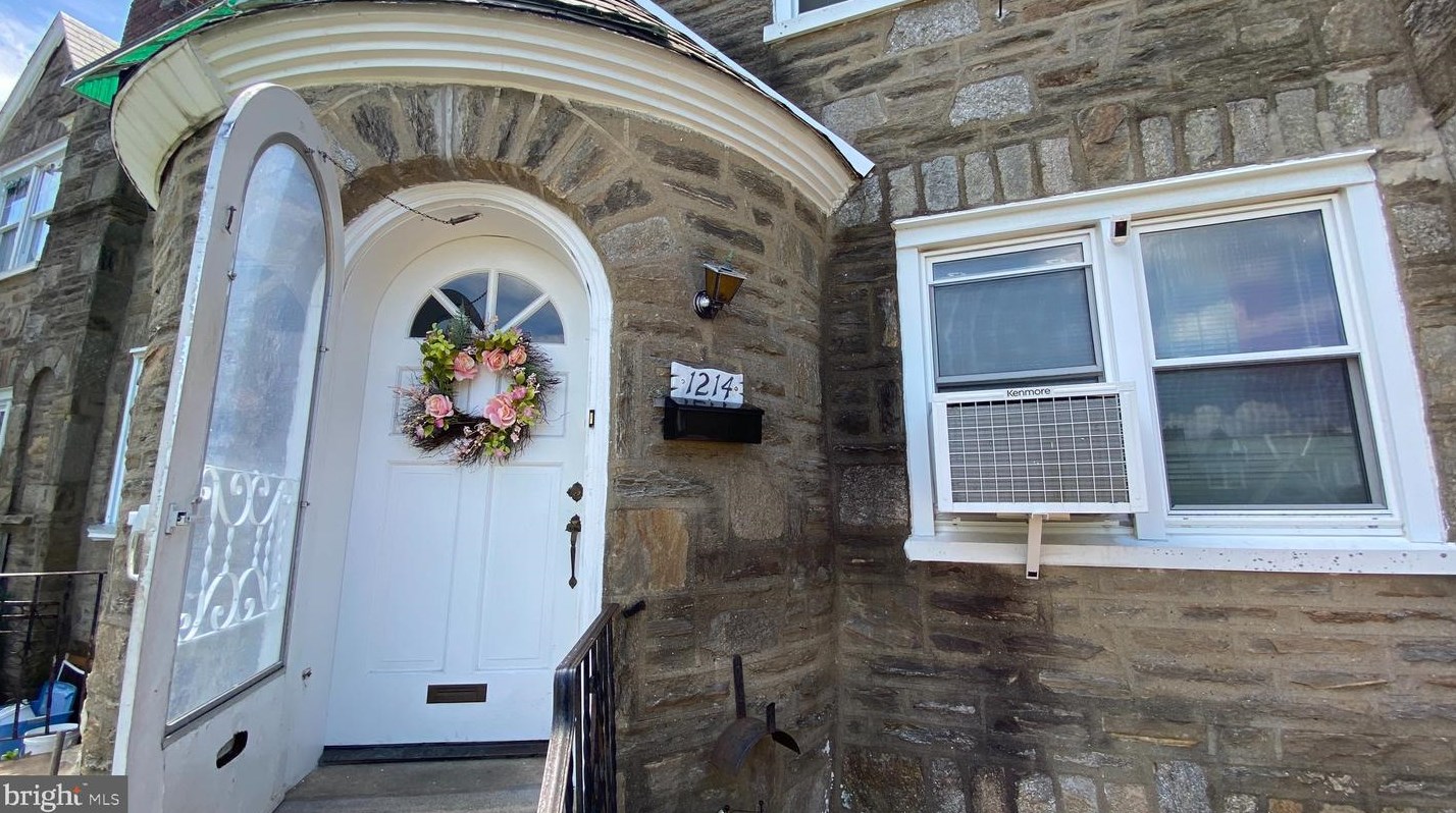 1214 Kerper St, Philadelphia, PA 19111-4928