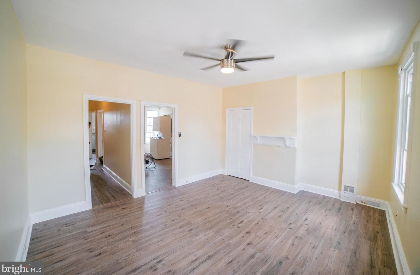 2427 E Allegheny Ave #2, Philadelphia, PA 19134
