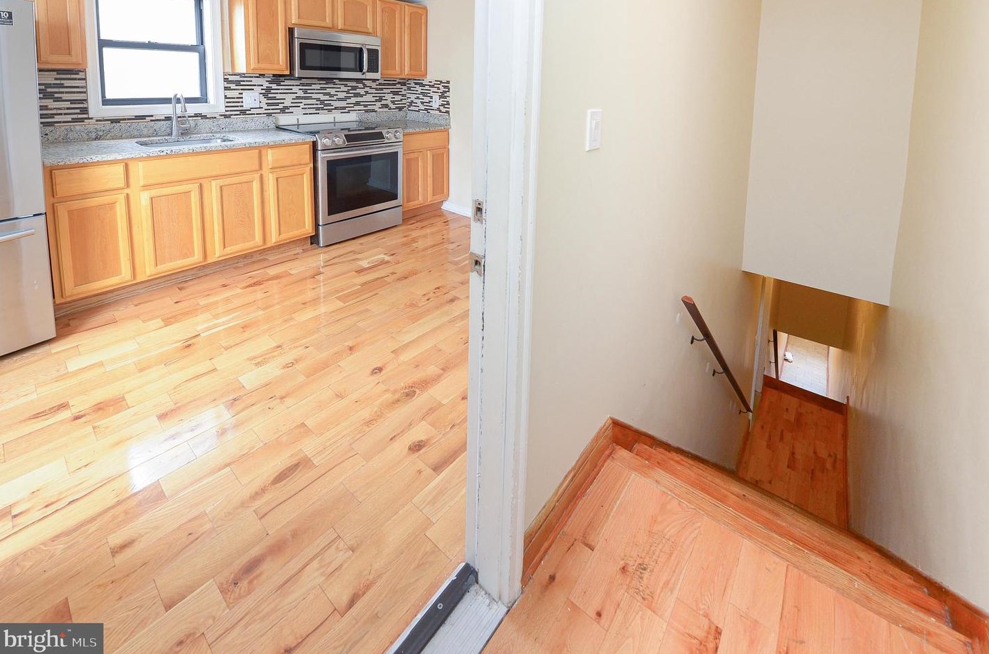 1203 S 16th St #3, Philadelphia, PA 19146