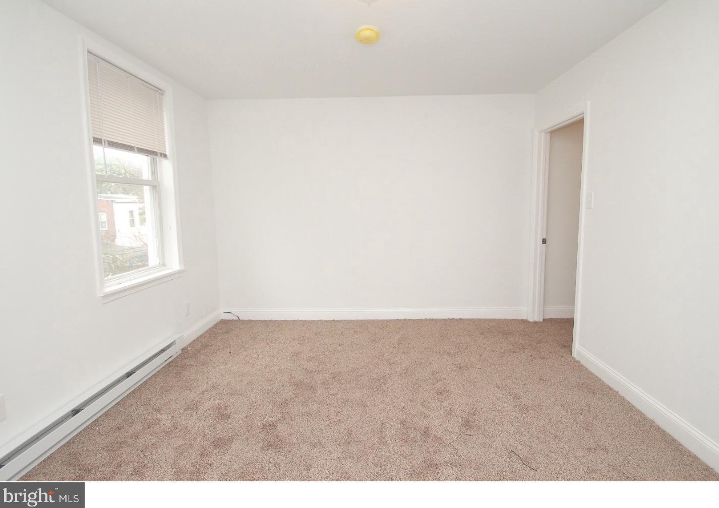 1619 Wakeling St #2, Philadelphia, PA 19124