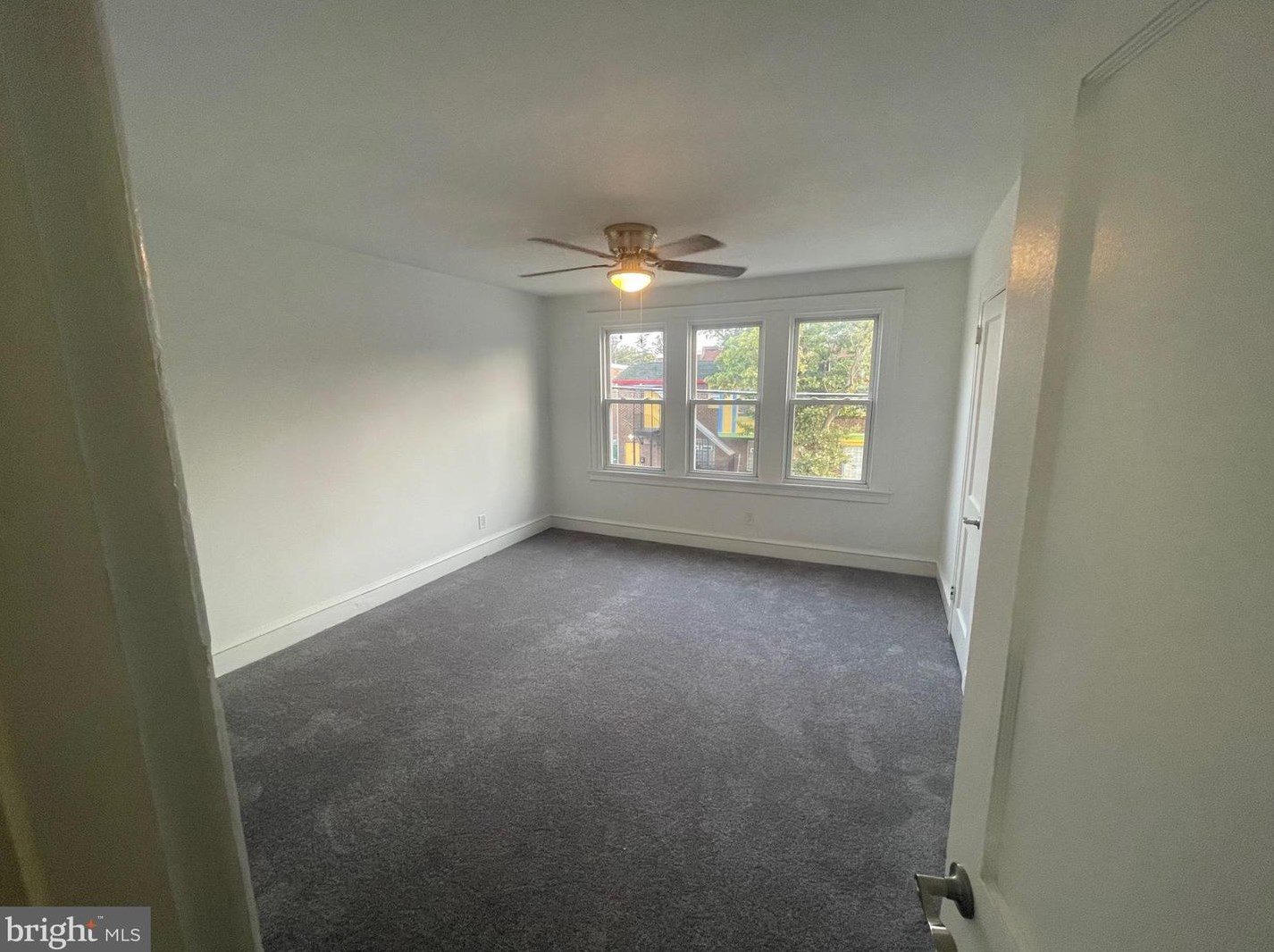 1845 72nd Ave, Philadelphia PA  19126-1512 exterior