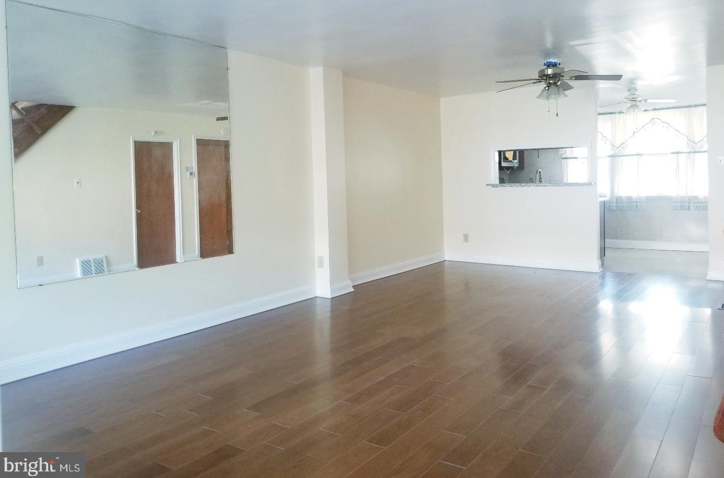 2034 Newkirk St, Philadelphia PA  19145-2420 exterior