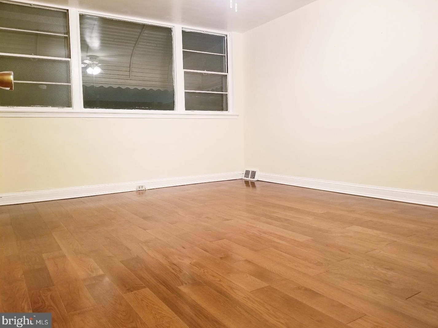 2034 Newkirk St, Philadelphia PA  19145-2420 exterior