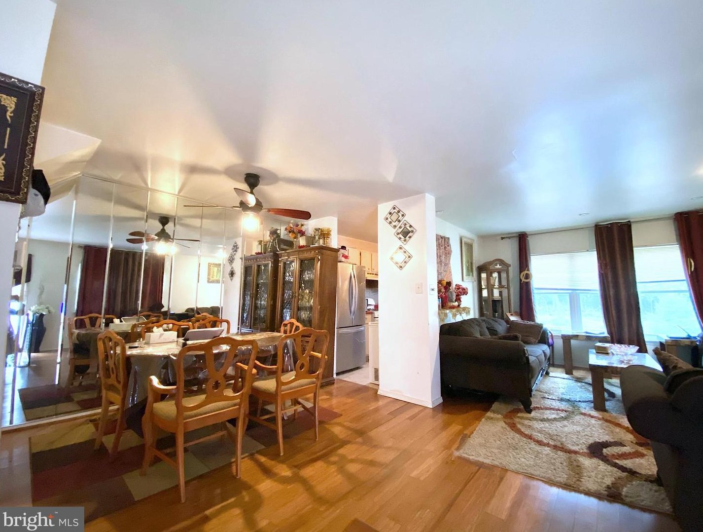 9370 Neil Rd, Philadelphia, PA 19115-4274