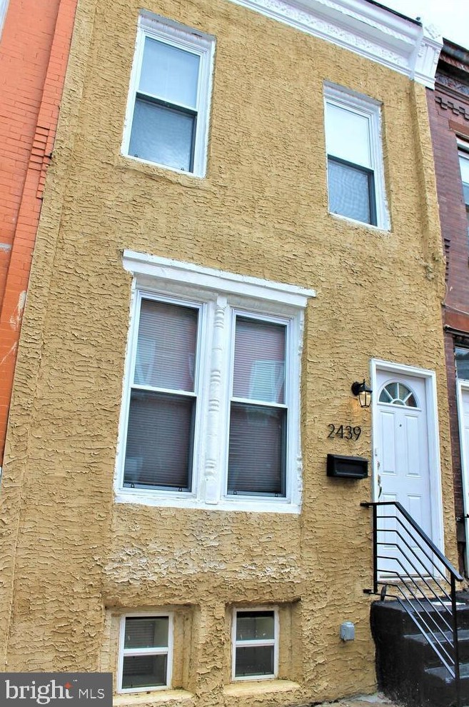 2439 Napa St, Philadelphia PA  19132-3325 exterior