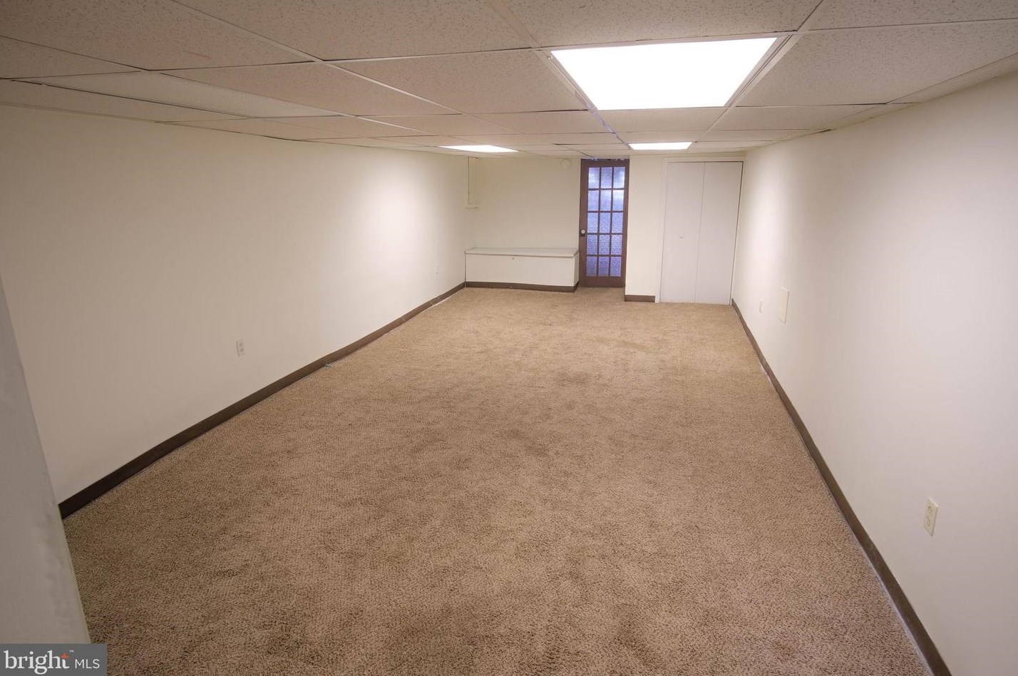 5705 Woodcrest Ave, Philadelphia PA  19131-2224 exterior