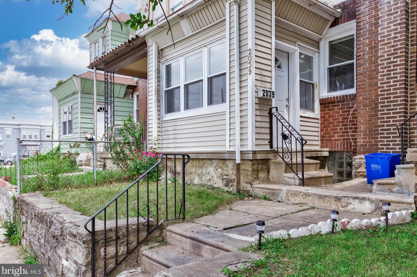 2039 Stenton Ave, Philadelphia PA  19138-3142 exterior
