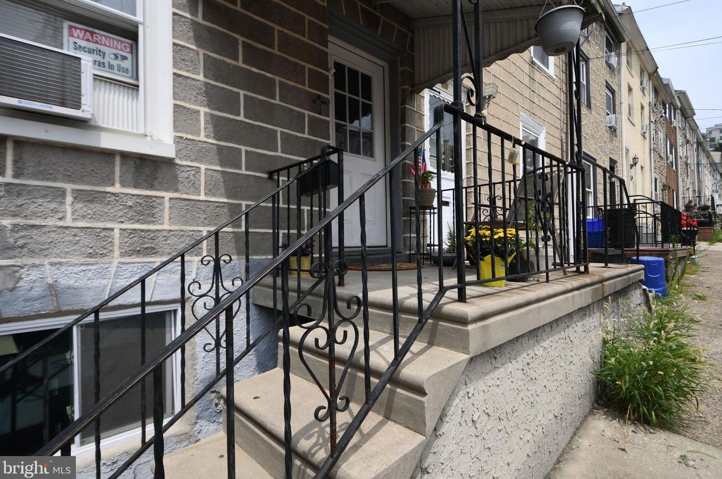 120 Grape St, Philadelphia PA  19127-1409 exterior