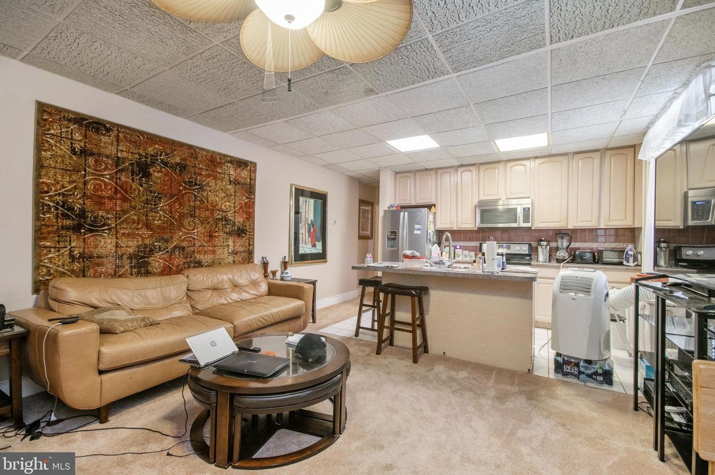 73 Penn St, Philadelphia, PA 19144-2309