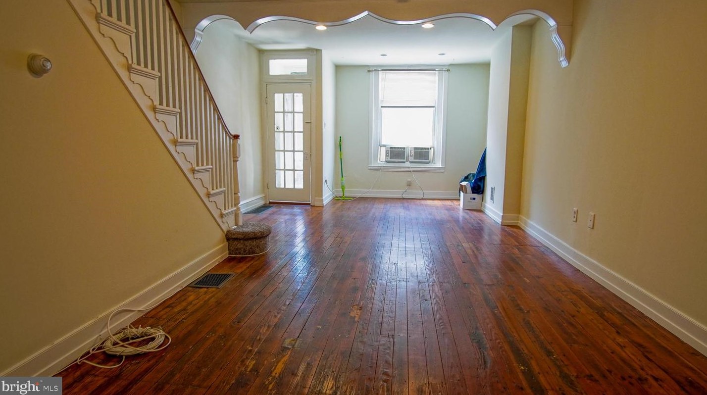 2017 S Bouvier St, Philadelphia, PA 19145