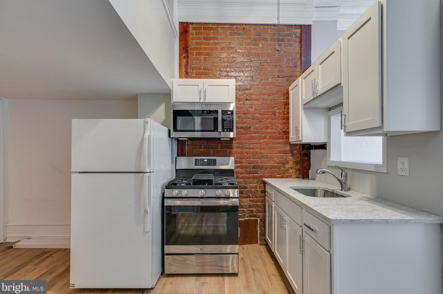159 N 21st St #1f, Philadelphia, PA 19103