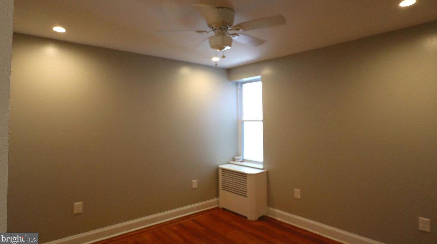 6465 Musgrave St, Philadelphia PA  19119-2332 exterior
